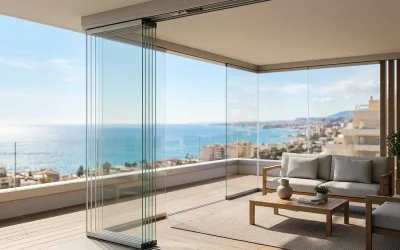 Motorización de cortinas de cristal: Guía práctica para tu hogar en Málaga
